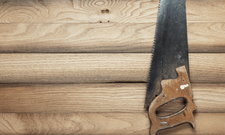 Das Holz Sägen nach der Trauung und andere Bräuche