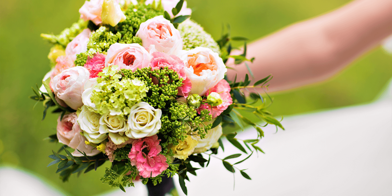 Brautstrauß – Blühendes Accessoire für die Braut